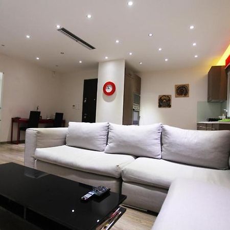 Olvias Apartment Atenas Exterior foto
